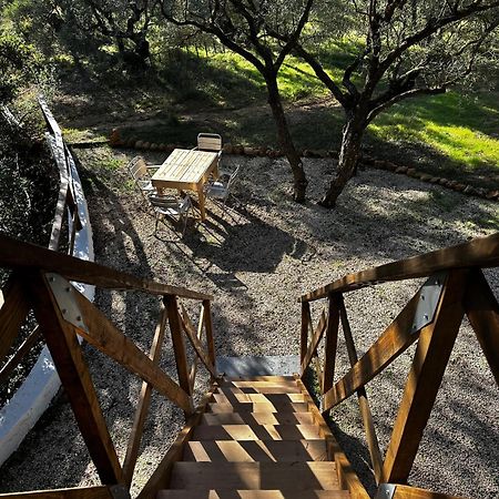 Villanueva del Rosario Cabana Del Arbol Lavagarural מראה חיצוני תמונה