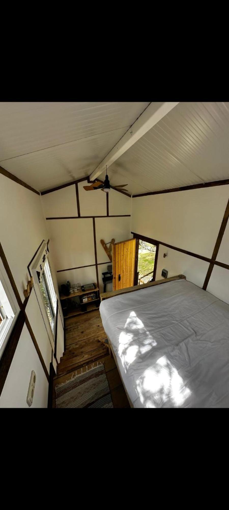 Villanueva del Rosario Cabana Del Arbol Lavagarural מראה חיצוני תמונה